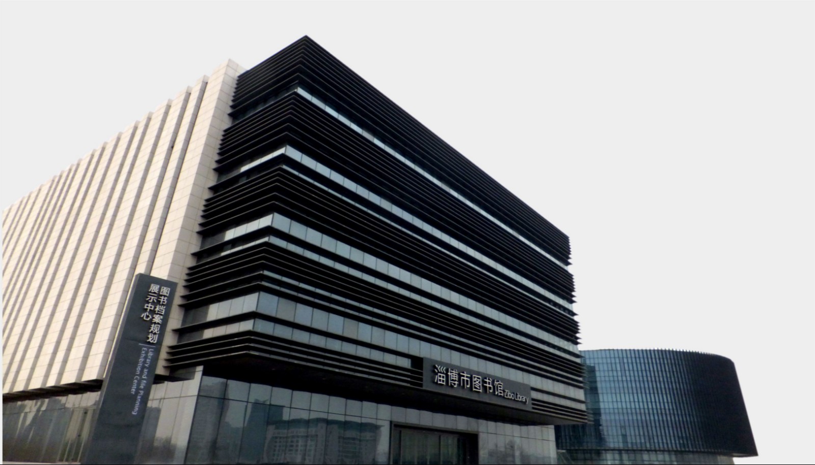 分享 | 看看“老舊”醫(yī)院標識導(dǎo)引如何再規(guī)劃